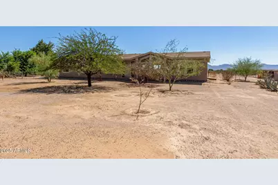 22615 W Montanoso Drive, Wittmann, AZ 85361 - Photo 3