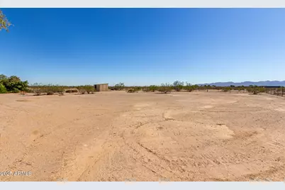 22615 W Montanoso Drive, Wittmann, AZ 85361 - Photo 43