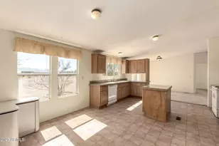 22615 W Montanoso Dr, Wittmann, AZ 85361 - Photo 13