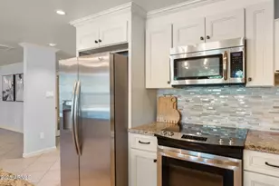 4016 E Ludlow Dr, Phoenix, AZ 85032 - Photo 15