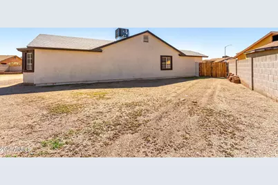 3419 N 70th Avenue, Phoenix, AZ 85033 - Photo 27