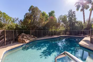 8651 E Thoroughbred Trail, Scottsdale, AZ 85258 - Photo 31