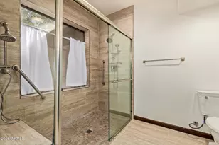 8651 E Thoroughbred Trail, Scottsdale, AZ 85258 - Photo 15