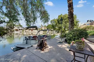 2554 S Salida Del Sol, Mesa, AZ 85202 - Photo 15