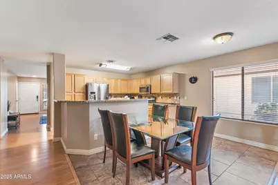 2113 W Nancy Lane, Phoenix, AZ 85041 - Photo 9