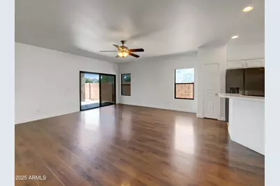 921 E Payton Street, San Tan Valley, AZ 85140 - Photo 3