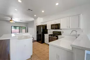 921 E Payton St, San Tan Valley, AZ 85140 - Photo 11