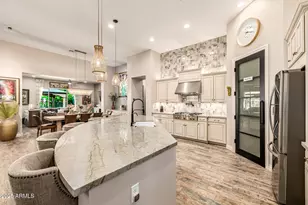 9362 W Sands Dr, Peoria, AZ 85383 - Photo 3