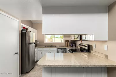 6215 N 21st Drive, Phoenix, AZ 85015 - Photo 11