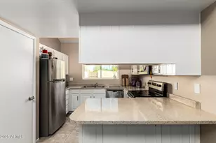 6215 N 21st Dr, Phoenix, AZ 85015 - Photo 11