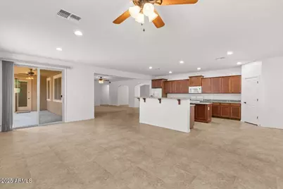 18306 W Beck Lane, Surprise, AZ 85388 - Photo 19