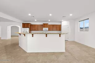 18306 W Beck Ln, Surprise, AZ 85388 - Photo 3