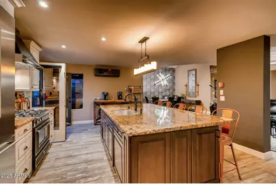 6521 E Beverly Lane, Scottsdale, AZ 85254 - Photo 11