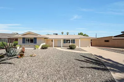 10516 W Snead Drive, Sun City, AZ 85351 - Photo 9