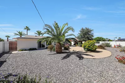 10516 W Snead Drive, Sun City, AZ 85351 - Photo 5