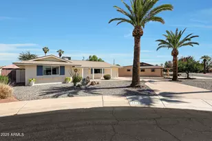 10516 W Snead Dr, Sun City, AZ 85351 - Photo 7