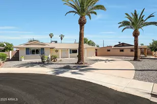 10516 W Snead Dr, Sun City, AZ 85351 - Photo 11