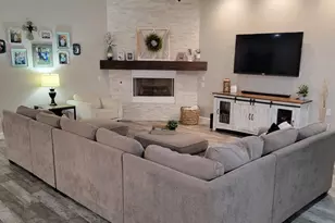 8335 W Camino De Oro, Peoria, AZ 85383 - Photo 9