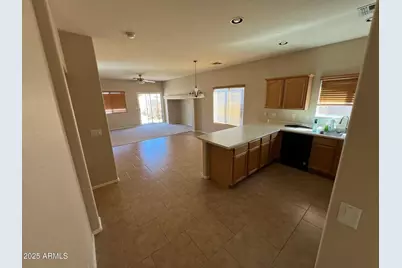 714 W Spruell Avenue, Coolidge, AZ 85128 - Photo 11