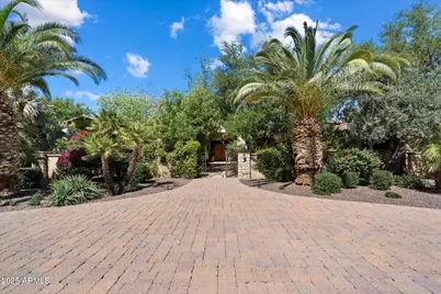 6624 N 66th Place N, Paradise Valley, AZ 85253 - Photo 5