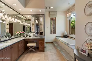 6624 N 66th Pl N, Paradise Valley, AZ 85253 - Photo 17