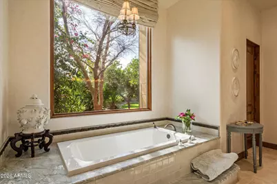 6624 N 66th Place N, Paradise Valley, AZ 85253 - Photo 19