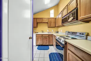 4301 N 29th Way, Phoenix, AZ 85016 - Photo 9