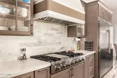 39024 N 11th Avenue, Phoenix, AZ 85086 - Photo 19