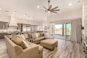 39024 N 11th Ave, Phoenix, AZ 85086 - Photo 11