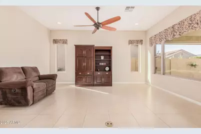 4748 W Loma Verde Avenue, Eloy, AZ 85131 - Photo 11