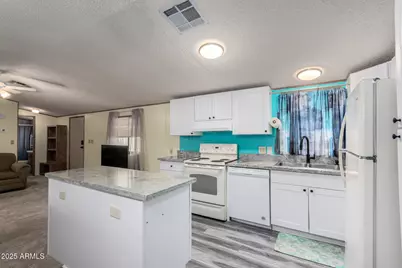 11101 E University Drive #214, Apache Junction, AZ 85120 - Photo 9