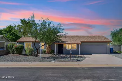 13836 N 17th Avenue N, Phoenix, AZ 85023 - Photo 1