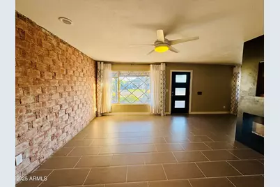 8348 E Sells Drive, Scottsdale, AZ 85251 - Photo 5