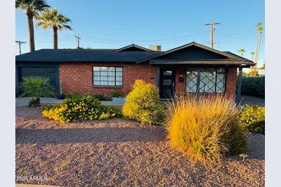 8348 E Sells Drive, Scottsdale, AZ 85251 - Photo 1