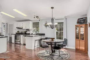 2233 E Behrend Dr, Phoenix, AZ 85024 - Photo 3