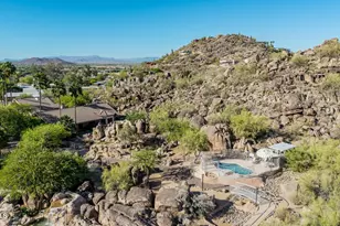 2233 E Behrend Dr, Phoenix, AZ 85024 - Photo 35