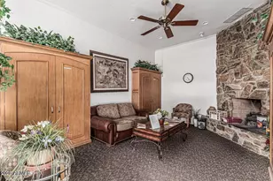 2233 E Behrend Dr, Phoenix, AZ 85024 - Photo 37