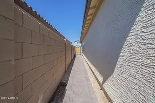 15551 W Kendall St, Goodyear, AZ 85338 - Photo 37