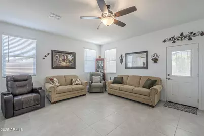 15551 W Kendall Street, Goodyear, AZ 85338 - Photo 13