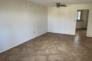 10889 W Santa Fe Dr, Sun City, AZ 85351 - Photo 3