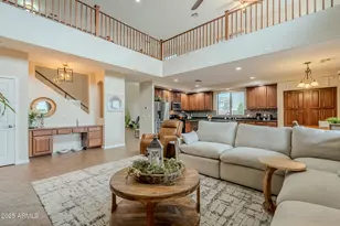 44022 N 43rd Dr, Anthem, AZ 85087 - Photo 13