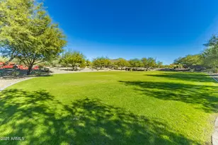 614 E Brisa Dr, Phoenix, AZ 85085 - Photo 35