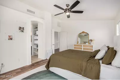2746 E Fawn Drive, Phoenix, AZ 85042 - Photo 17
