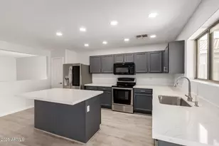 16198 W Redfield Rd, Surprise, AZ 85379 - Photo 9