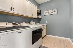 14271 W Surrey Dr, Surprise, AZ 85379 - Photo 33