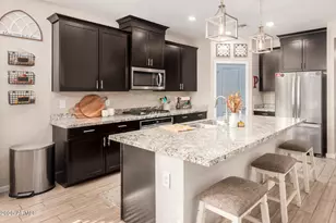 14271 W Surrey Dr, Surprise, AZ 85379 - Photo 5