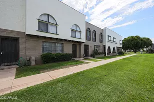 3868 N 30th St, Phoenix, AZ 85016 - Photo 1