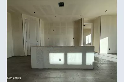 9549 W Tamarisk Avenue, Tolleson, AZ 85353 - Photo 11