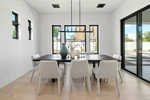 8108 E Del Cristal Dr, Scottsdale, AZ 85258 - Photo 11