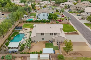 860 E Oakland St, Gilbert, AZ 85295 - Photo 83